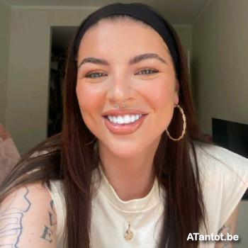 adelle003