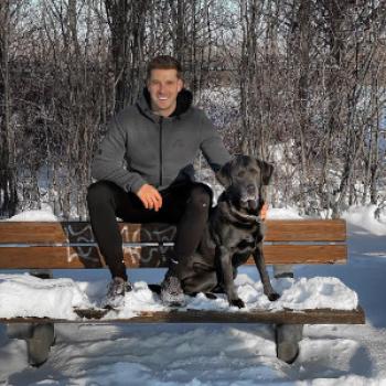 hunter spoofed photo banned on suomentreffit.com